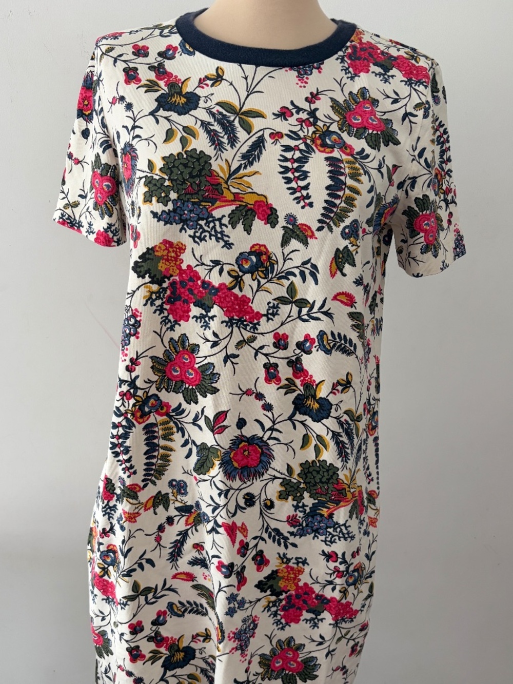 TORY BURCH T-shirt dress size M Medium EUC